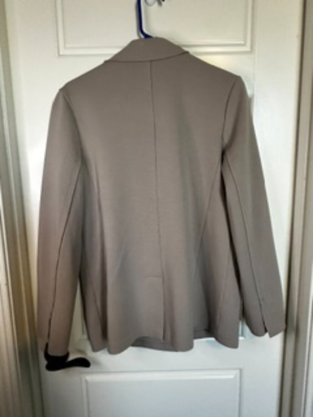 Fabletics Blazer - Picture 4 of 4